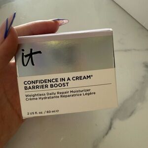 CONFIDENCE IN A CREAM® BARRIER BOOST SKIN BARRIER REPAIR DAILY MOISTURIZER - NEW